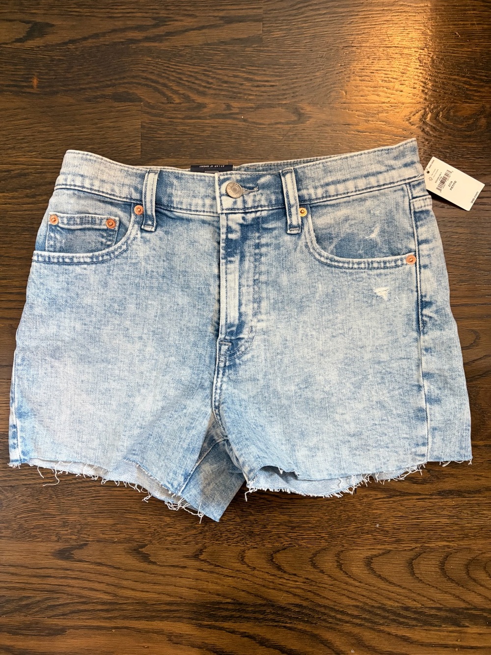 NWT Gap Light Wash Denim Cutoff Shorts - Women's Casual Summer Shorts